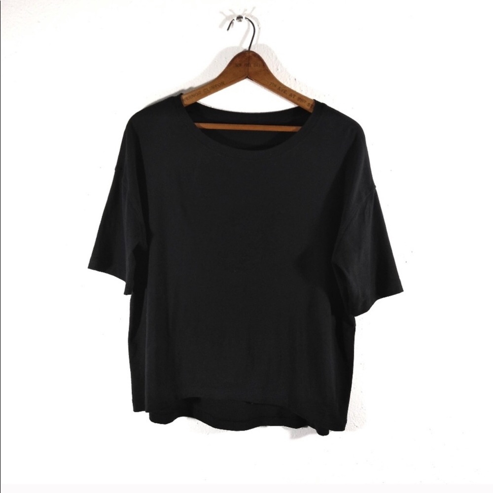 Lululemon Crop Tee